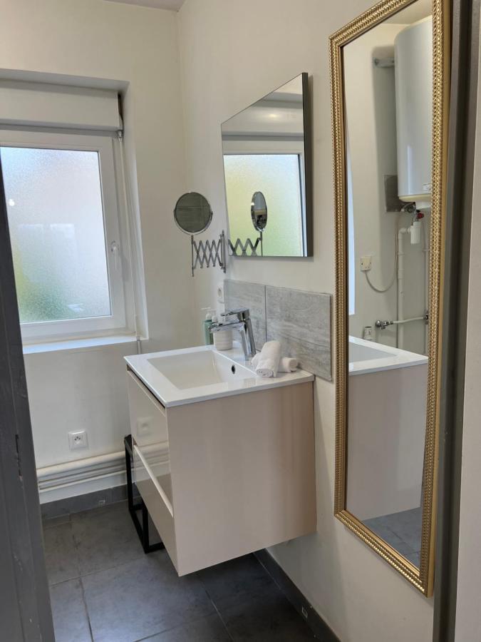 L'Auberge De La Gare, Appartements Tout Confort, Proches Gare Yzeure エクステリア 写真