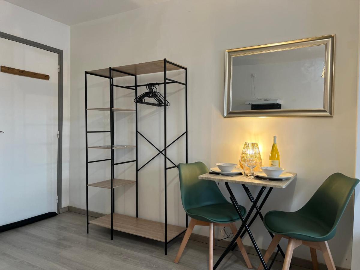 L'Auberge De La Gare, Appartements Tout Confort, Proches Gare Yzeure エクステリア 写真