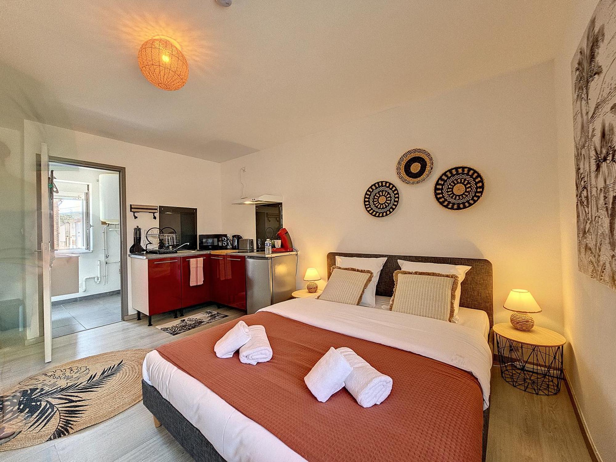 L'Auberge De La Gare, Appartements Tout Confort, Proches Gare Yzeure エクステリア 写真
